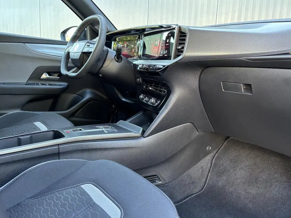 Opel Mokka Electric Business Edition 54 kWh uit 2025, foto 8