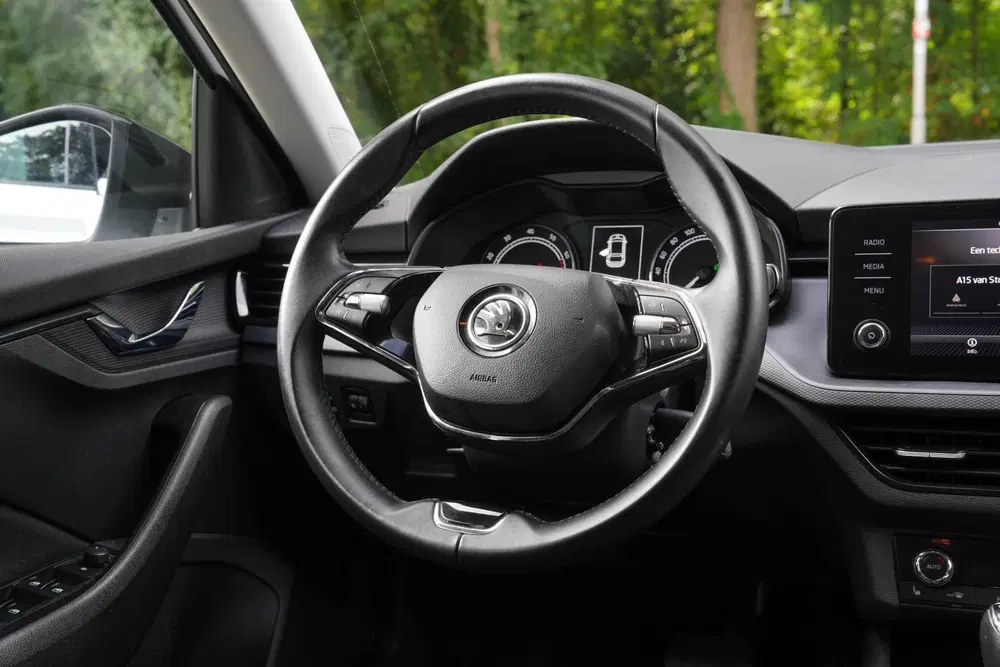 Skoda Scala 1.0 TSI Business Edition uit 2021, foto 7