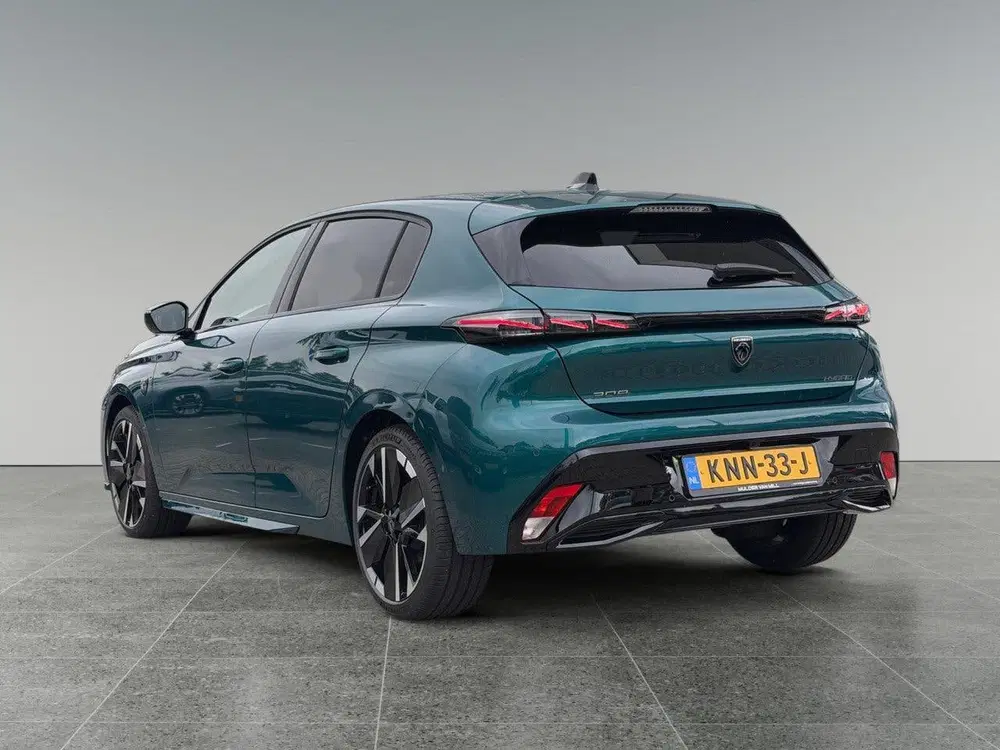 Peugeot 308 GT 1.2 Hybrid 145pk e-DCS6 uit 2026, foto 3