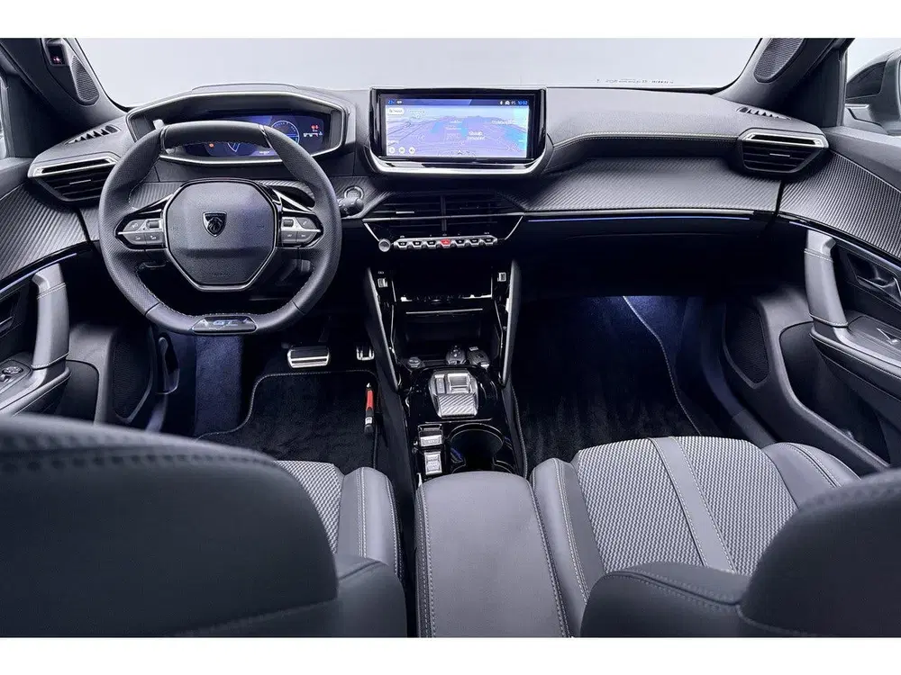 Peugeot 2008 1.2 Hybrid 145 GT uit 2026, foto 7