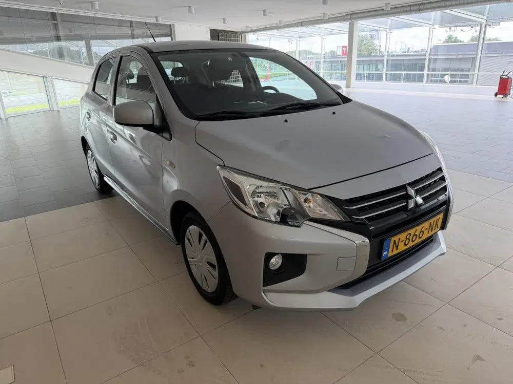 Mitsubishi Space Star 1.2 Cool+ uit 2021, foto 2