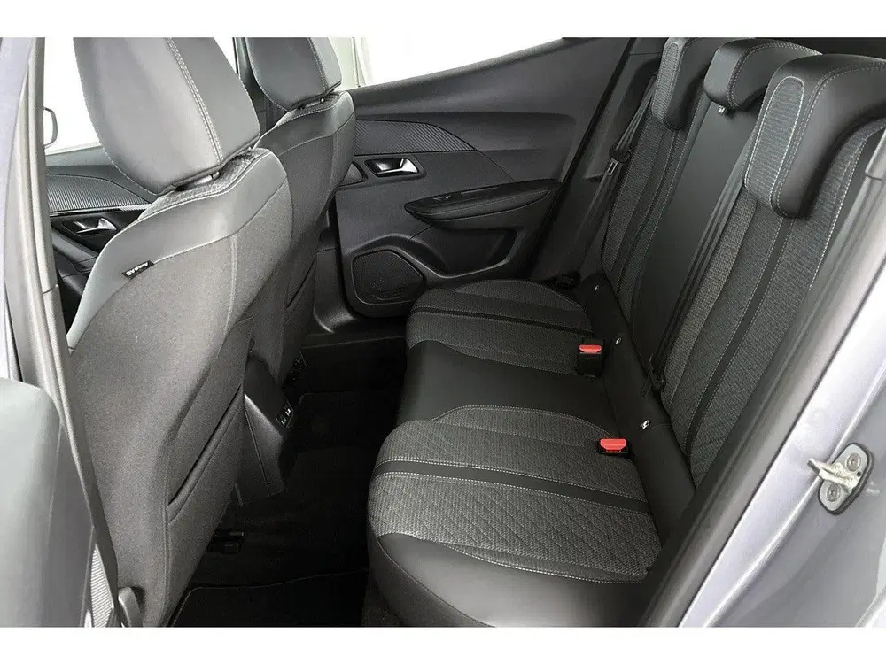 Peugeot 2008 EV Allure 50 kWh Keyless Apple CarPlay 17" uit 2025, foto 8