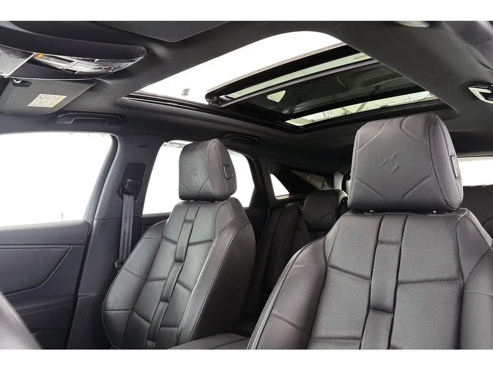 DS Automobiles DS 7 DS DS 7 E-Tense 300 4x4 Etoile Pano Leder uit 2025, foto 8
