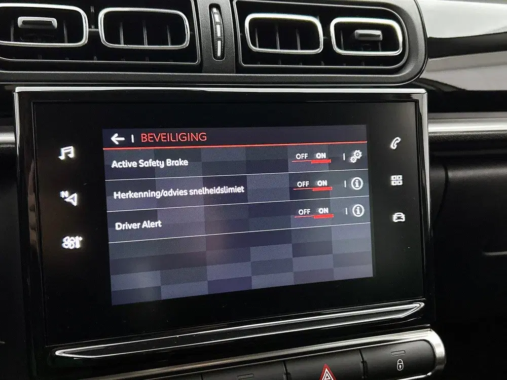 Citroën C3 83 pk Shine uit 2021, foto 11
