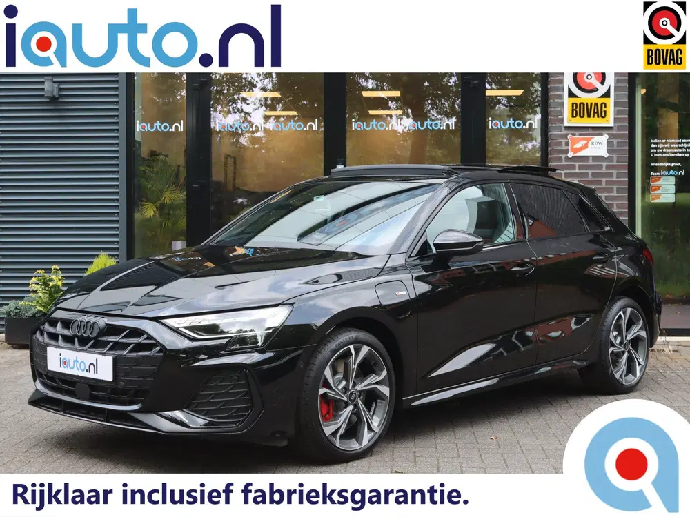 Audi A3 45 TFSI e 272pk S edition Competition Pano uit 2025