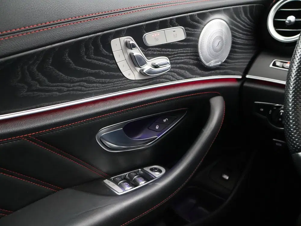 Mercedes-Benz E-Klasse AMG 53 4MATIC 435 PK PREMIUM P uit 2019, foto 14