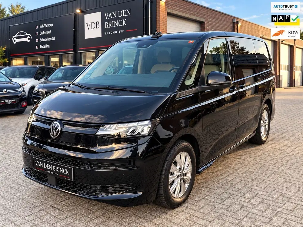 Volkswagen Multivan 1.5 eHybrid L2 Economy Business 4Motion uit 2025