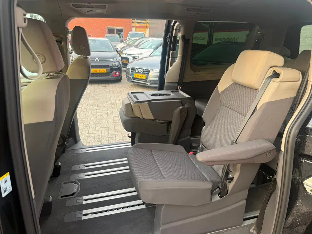 Volkswagen Multivan 1.5 eHybrid L2 Economy Business 4Motion uit 2025, foto 15