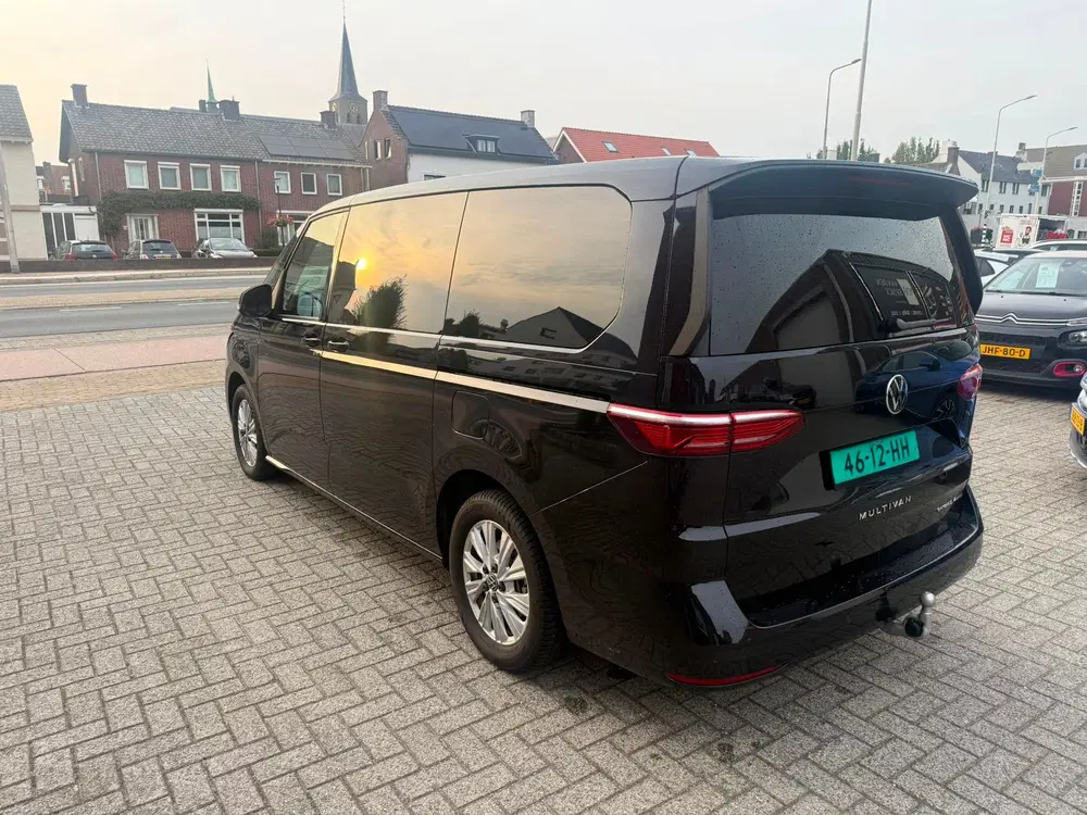 Volkswagen Multivan 1.5 eHybrid L2 Economy Business 4Motion uit 2025, foto 3