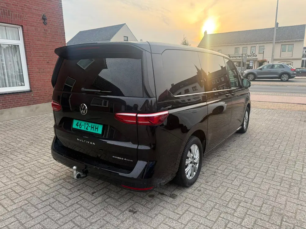 Volkswagen Multivan 1.5 eHybrid L2 Economy Business 4Motion uit 2025, foto 8
