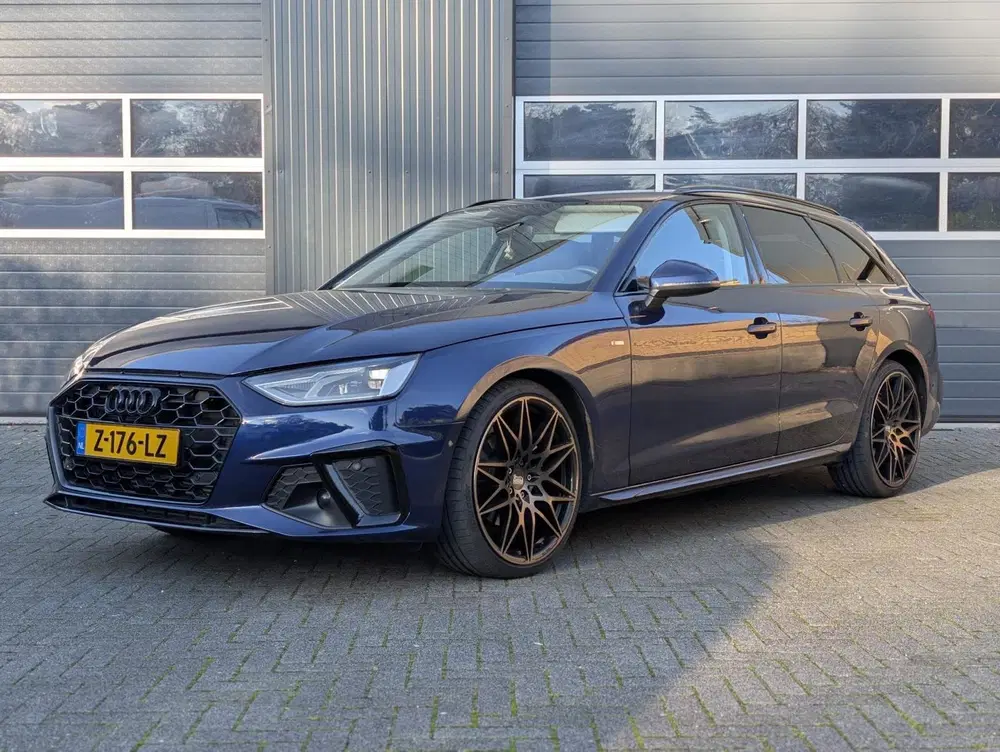 Audi A4 2.0 TFSIe S-LINE 20" VOL LEDER VIRTUAL DIS uit 2023, foto 4