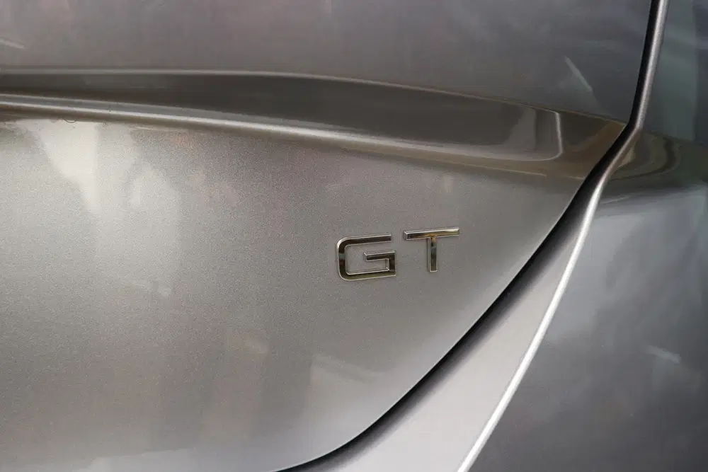 Peugeot 308 1.2 PureTech GT 130PK AUTOMAAT NAVI FOCAL uit 2022, foto 14