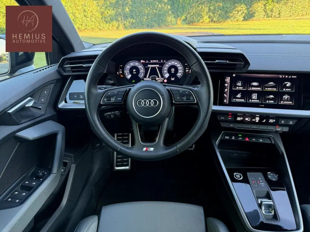 Audi A3 TFSI e S line uit 2024, foto 10