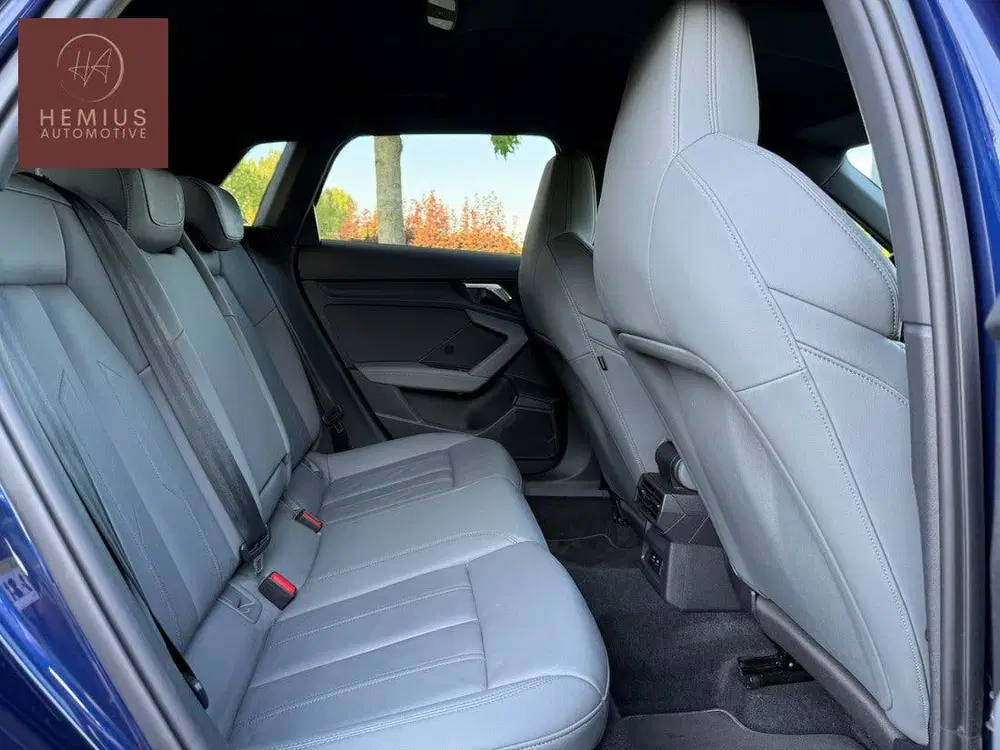 Audi A3 TFSI e S line uit 2024, foto 12