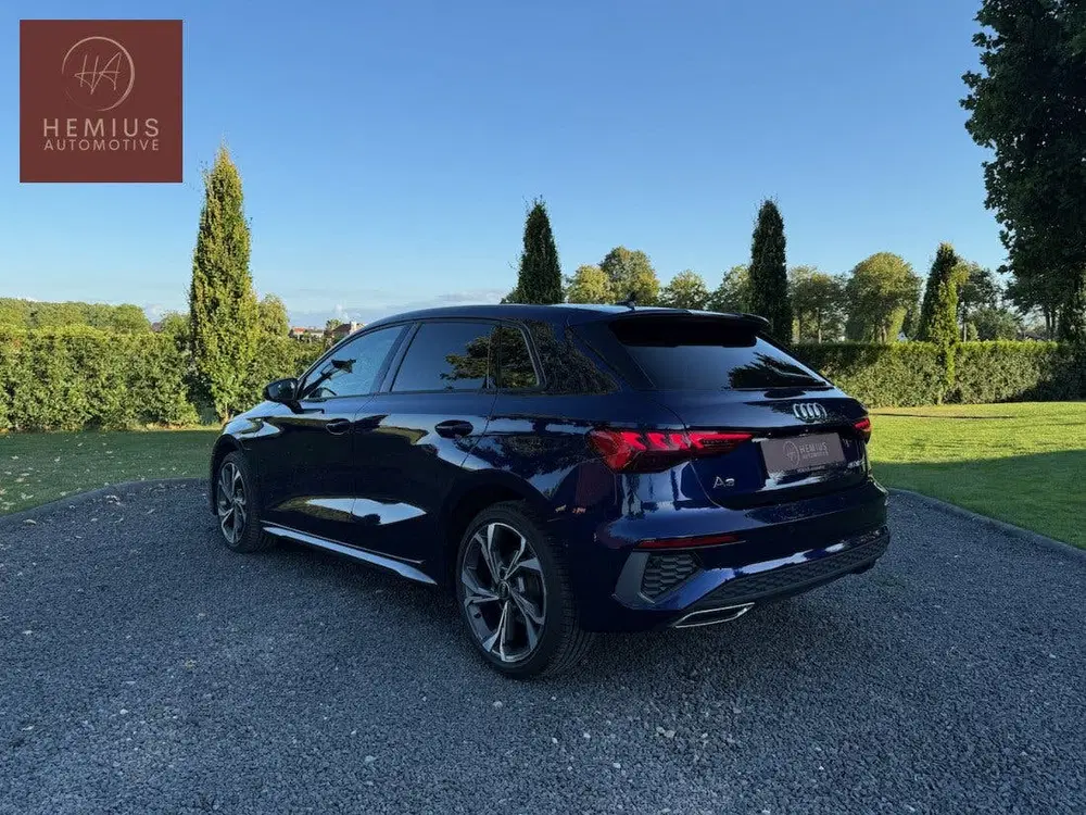 Audi A3 TFSI e S line uit 2024, foto 3