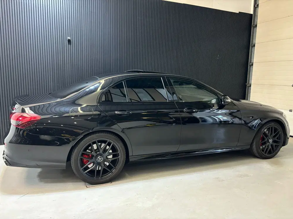 Mercedes-Benz E-Klasse AMG E63S 4MATIC+ 612pk facelift uit 2021, foto 11