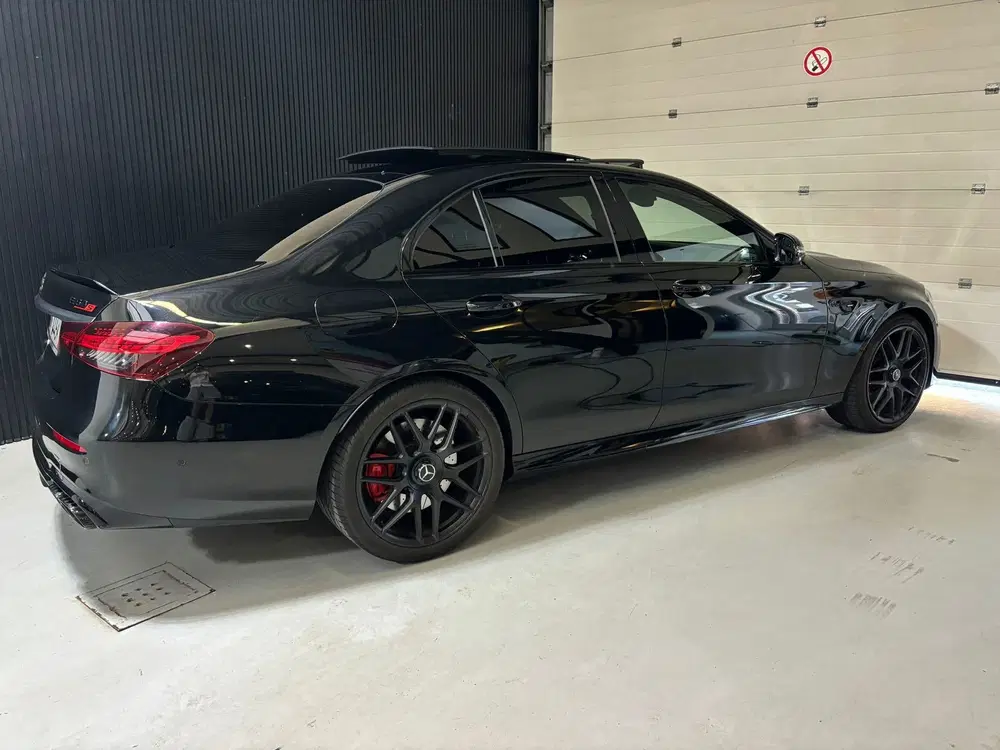 Mercedes-Benz E-Klasse AMG E63S 4MATIC+ 612pk facelift uit 2021, foto 3