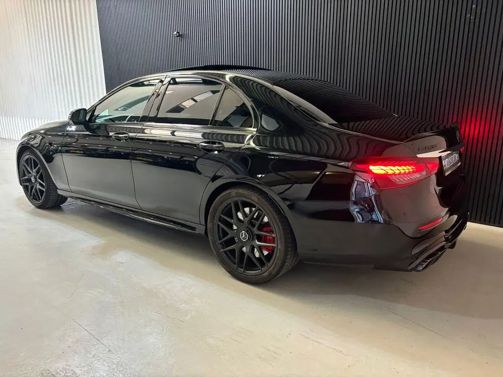 Mercedes-Benz E-Klasse AMG E63S 4MATIC+ 612pk facelift uit 2021, foto 6