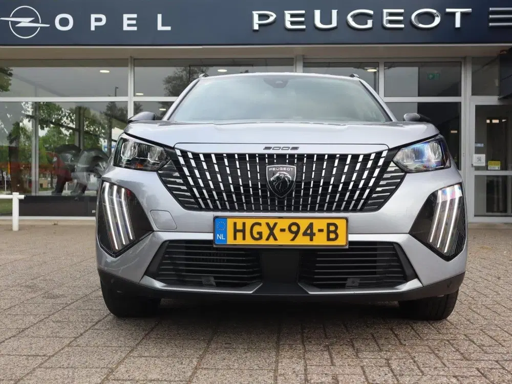 Peugeot 2008 SUV Allure PureTech 100pk H6 uit 2025, foto 13