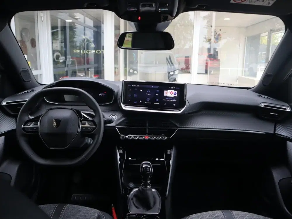 Peugeot 2008 SUV Allure PureTech 100pk H6 uit 2025, foto 5