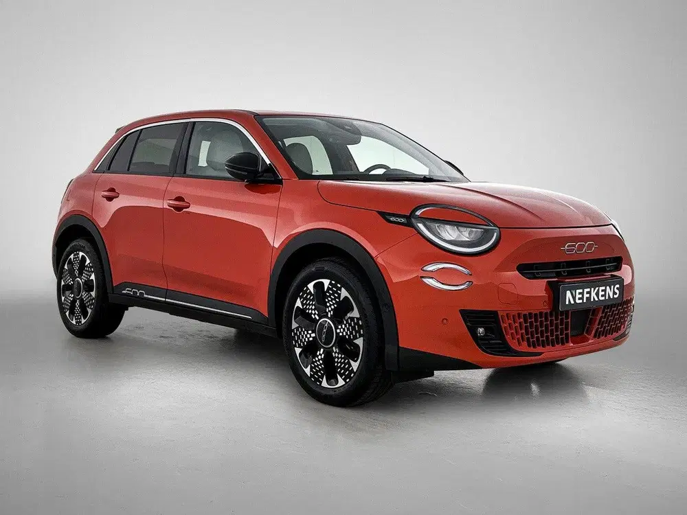 Fiat 600e 156pk La Prima 54 kWh Automaat uit 2024, foto 2