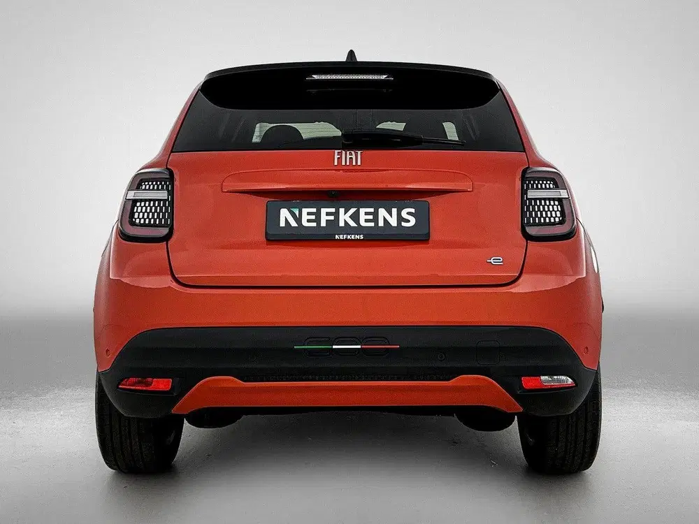 Fiat 600e 156pk La Prima 54 kWh Automaat uit 2024, foto 7