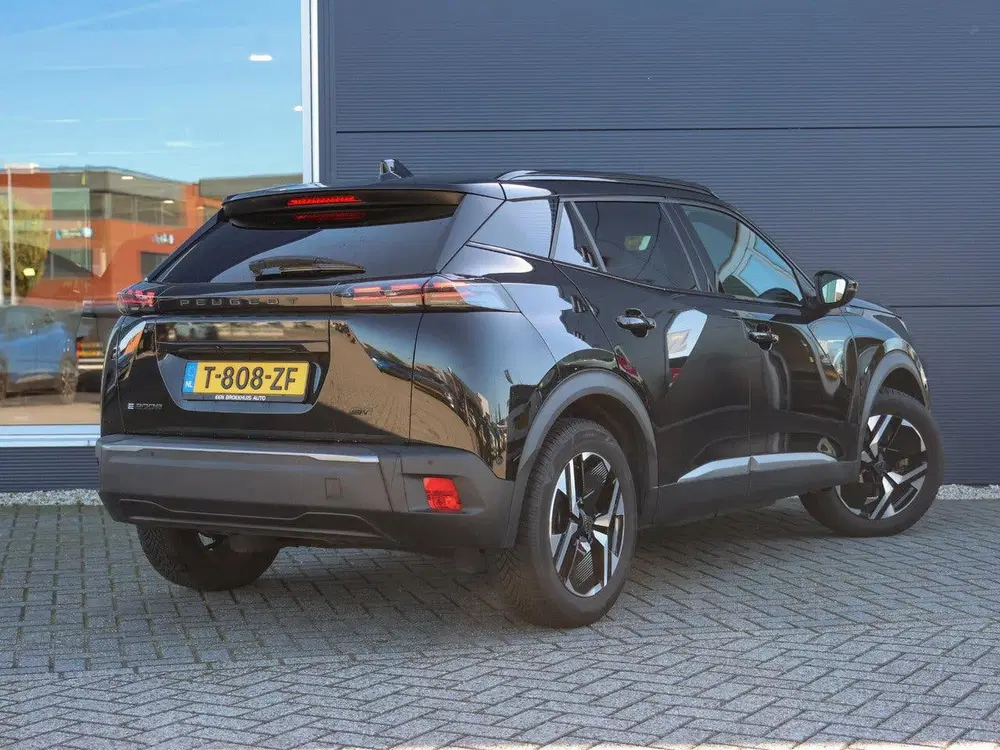 Peugeot 2008 EV GT 54 kWh 2e Eigenaar uit 2023, foto 3