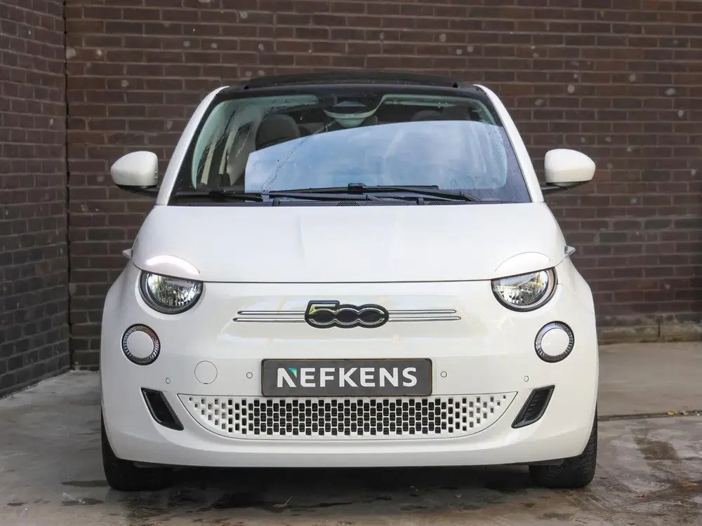 Fiat 500e Icon 42kWh 118pk uit 2024, foto 5