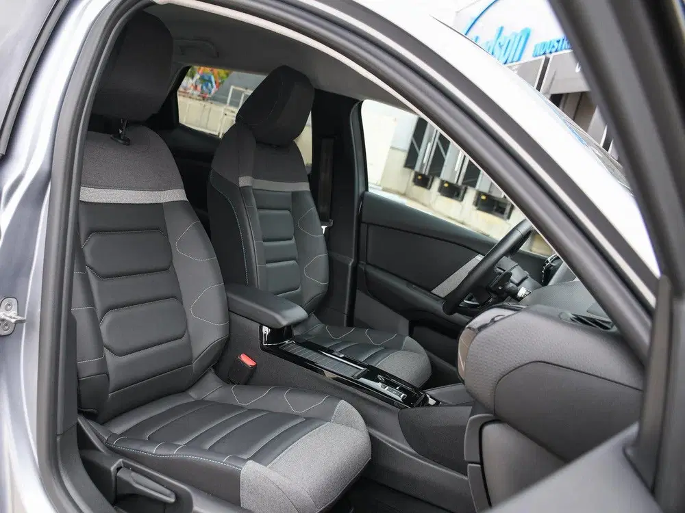 Citroën C4 Max 1.2 Puretech 130pk Automaat DODE HOEK uit 2024, foto 11