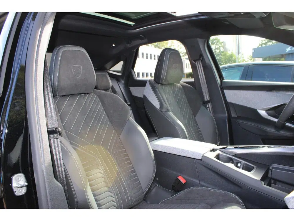 Peugeot 3008 GT Avantage 210 73 kWh Panoramadak uit 2026, foto 7