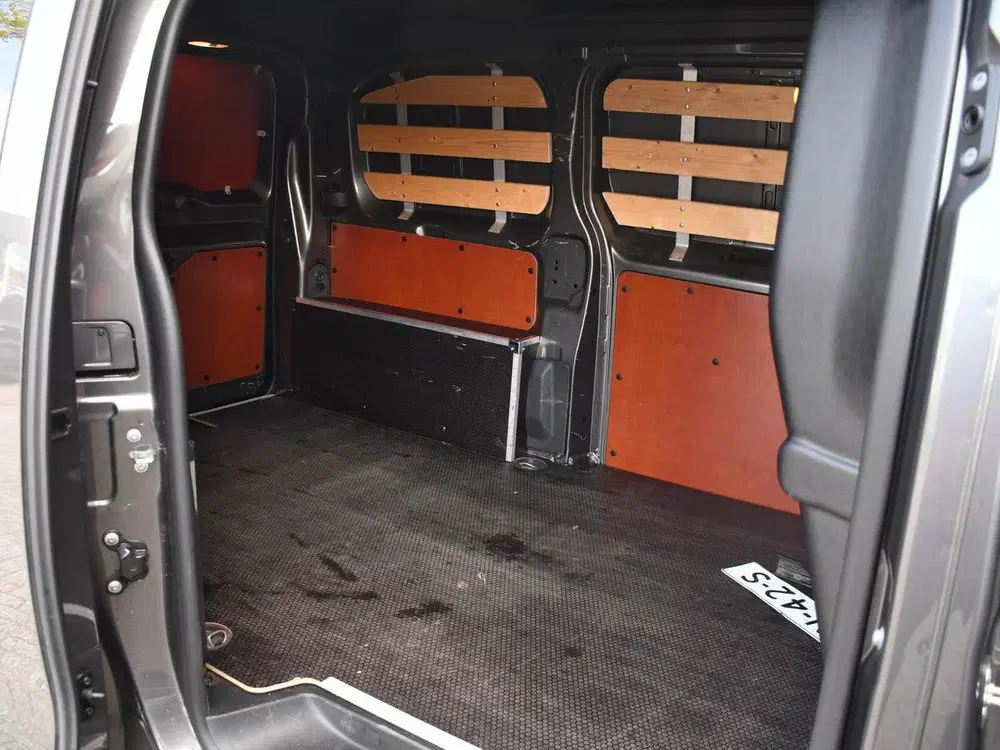 Citroën Jumpy M Driver 2.0 BlueHDI 120pk Automaat TREKHA uit 2021, foto 9