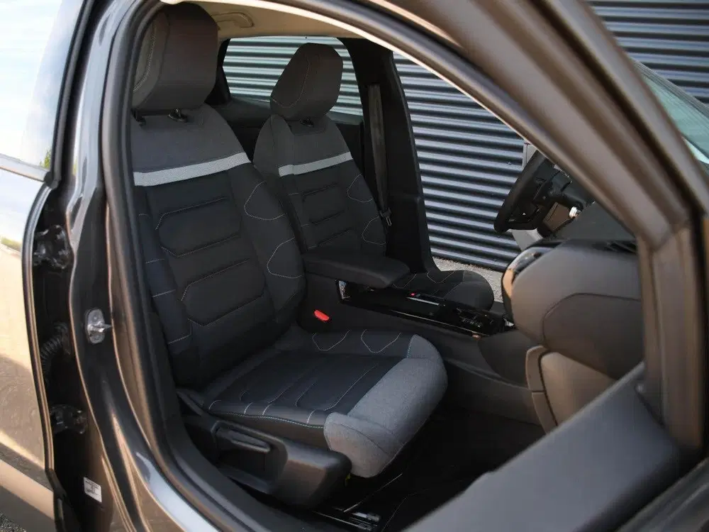 Citroën C4 Plus 1.2 Puretech 130pk Automaat PDC ACHTE uit 2024, foto 9