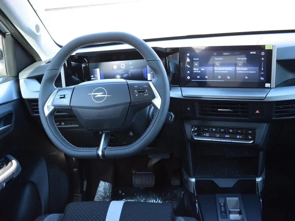 Opel Frontera 1.2 Turbo Hybrid GS 7p. NAVI & CARPLAY uit 2026, foto 9