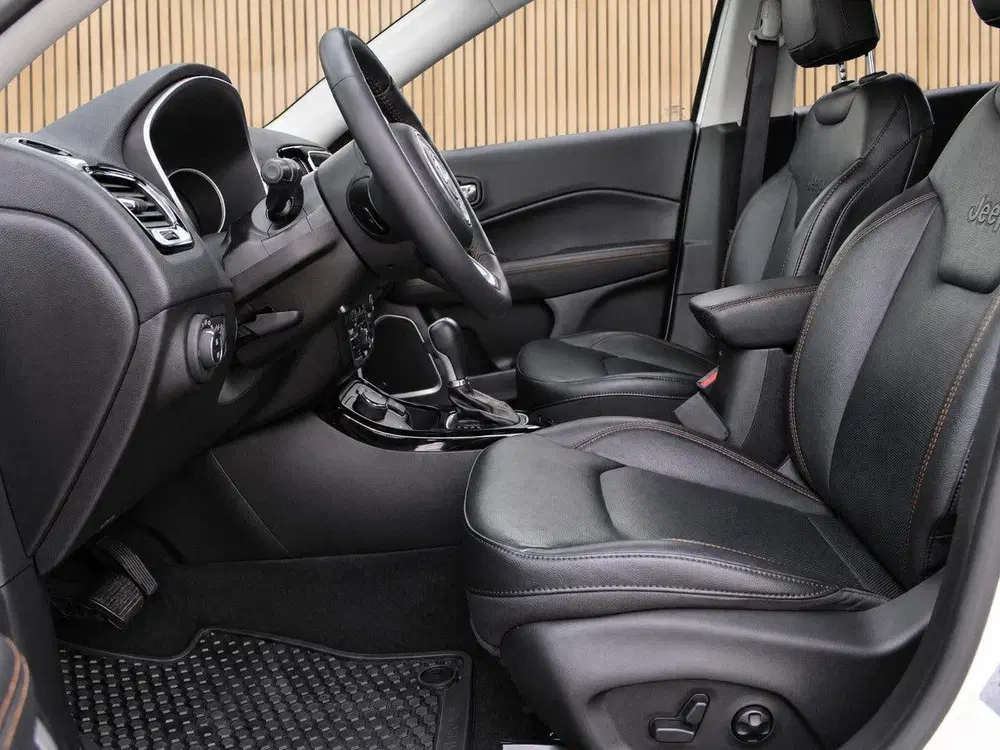 Jeep Compass 1.4 MultiAir Limited 4x4 Automaat uit 2019, foto 13