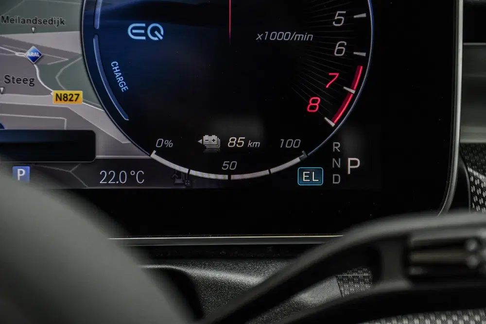 Mercedes-Benz C-Klasse 300 e AMG Line (bj 2022) uit 2022, foto 11