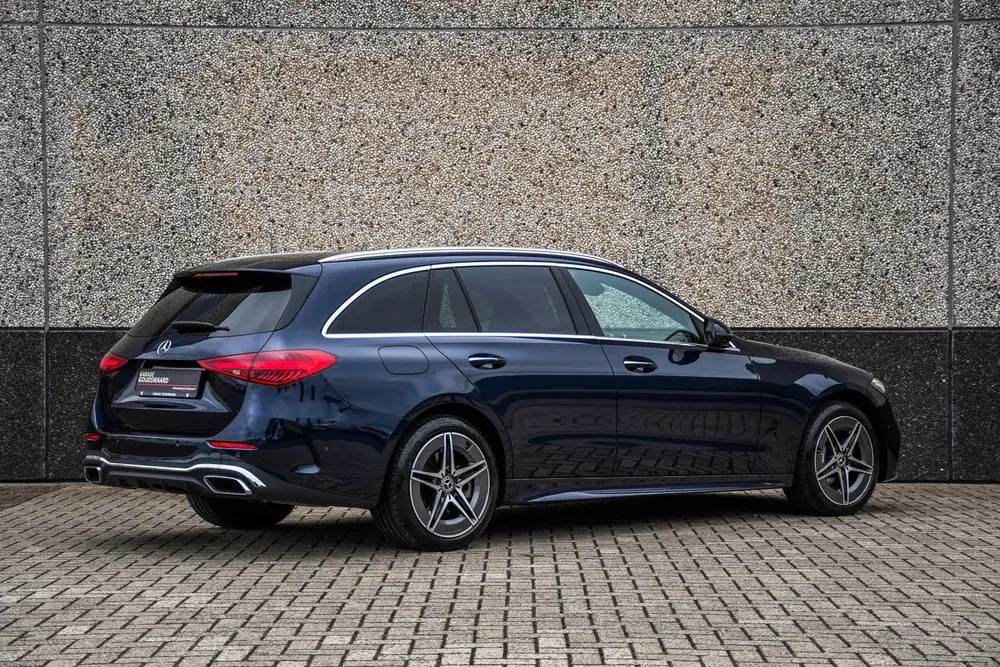 Mercedes-Benz C-Klasse 300 e AMG Line (bj 2022) uit 2022, foto 4