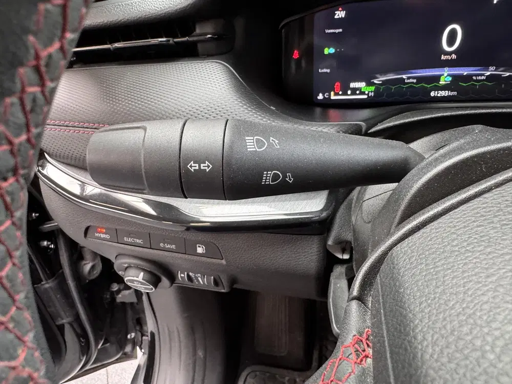 Jeep Compass 4xe 240 Plug-in Hybrid Electric Trailhawk uit 2023, foto 13