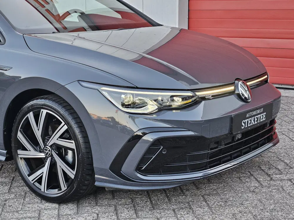 Volkswagen Golf 1.5 eTSI R-Line Business uit 2024, foto 7