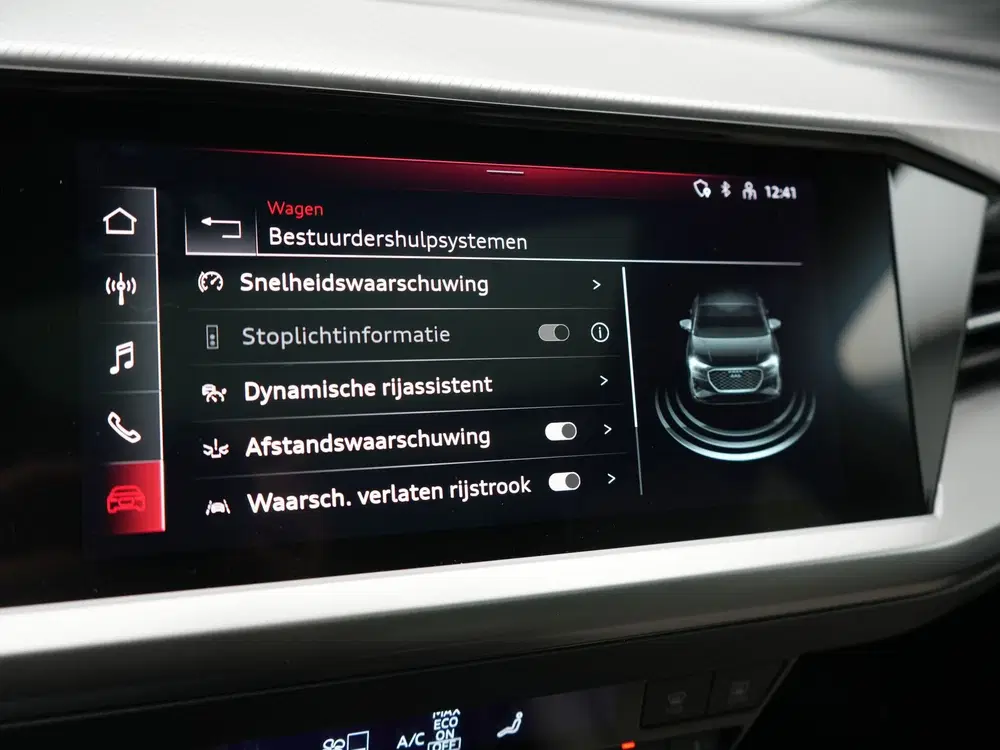 Audi Q4 e-tron 35 S Line 55 kWh 170pk Dealer O.H. uit 2022, foto 15