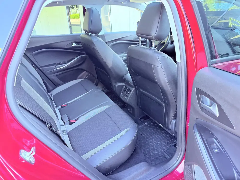 Opel Grandland 1.2 Turbo Ultimate uit 2019, foto 15