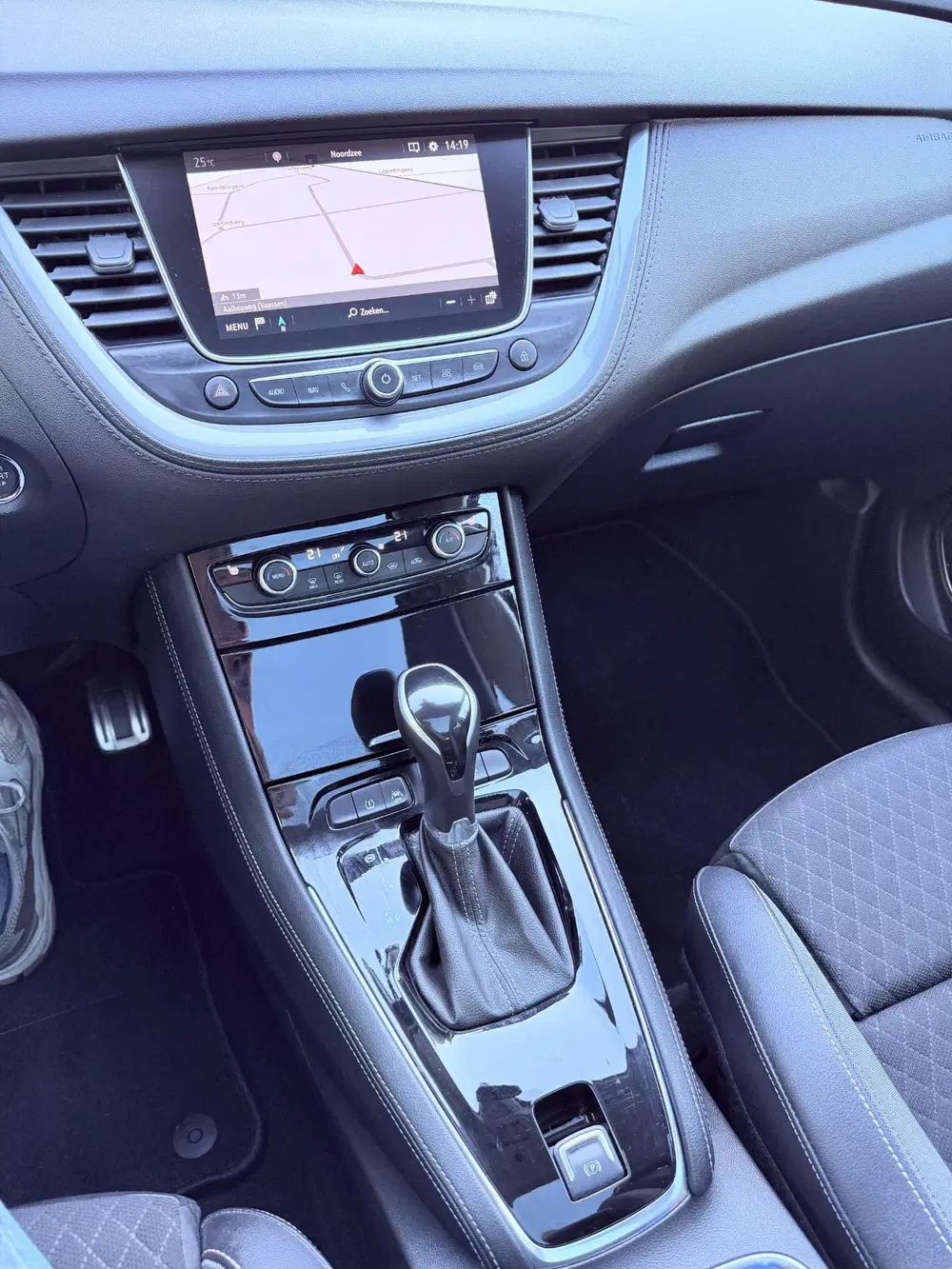 Opel Grandland 1.2 Turbo Ultimate uit 2019, foto 5
