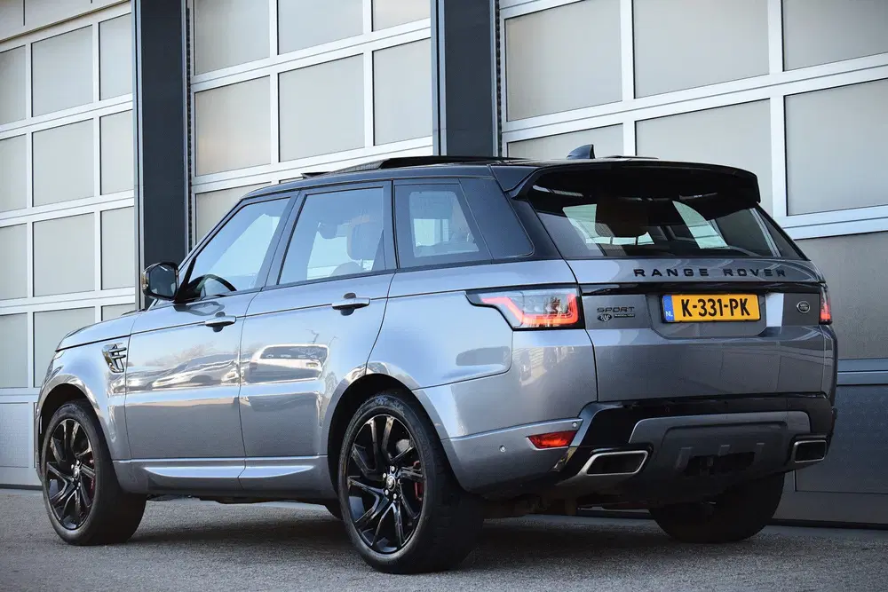 Land Rover Range Rover Sport P400e Limited Edition Panodak uit 2021, foto 2