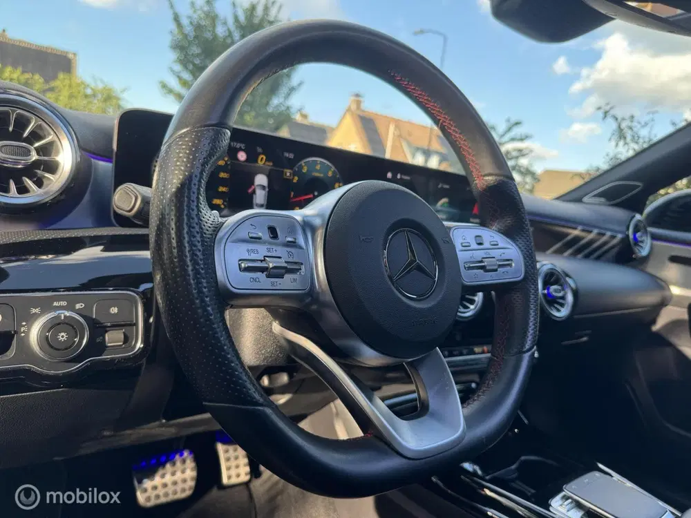 Mercedes-Benz A-Klasse AMG 35 4MATIC Premium uit 2019, foto 9
