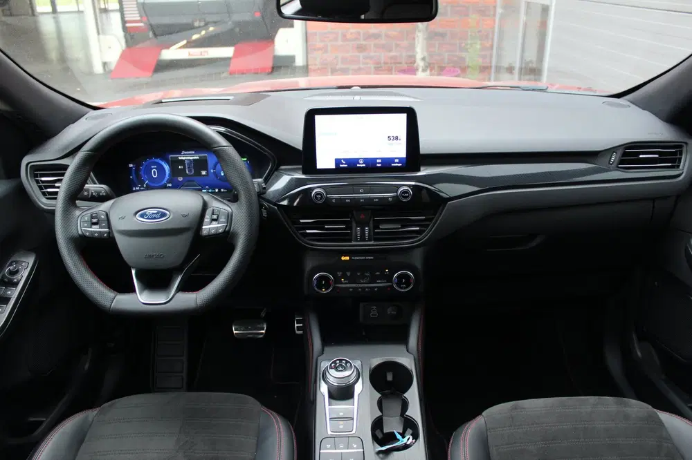 Ford Kuga 2.5 PHEV ST-Line X Schuifdak uit 2023, foto 10