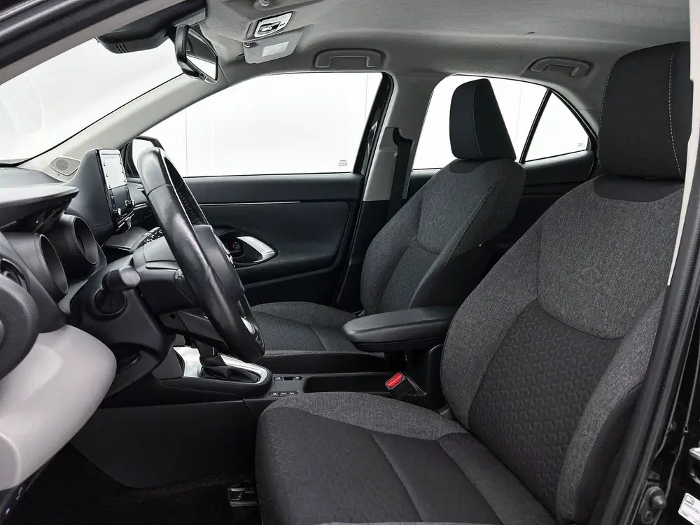 Toyota Yaris Cross 1.5 Hybrid Business Automaat uit 2022, foto 4