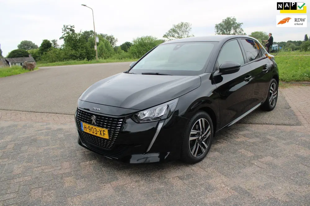 Peugeot 208 1.2 PureTech Allure uit 2020