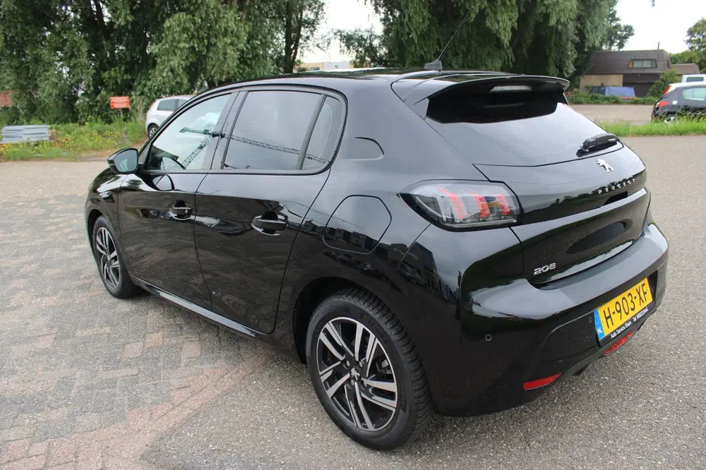 Peugeot 208 1.2 PureTech Allure uit 2020, foto 5