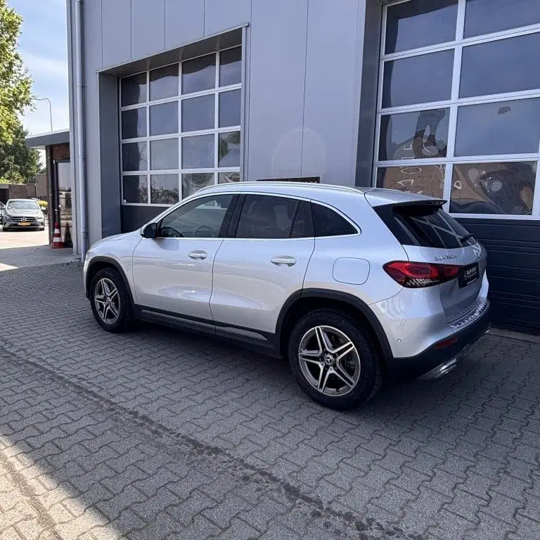 Mercedes-Benz GLA *STOELVERWARMING uit 2022, foto 3