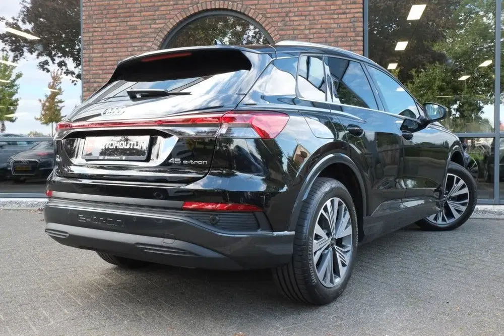 Audi Q4 e-tron 45 e-tron uit 2024, foto 2