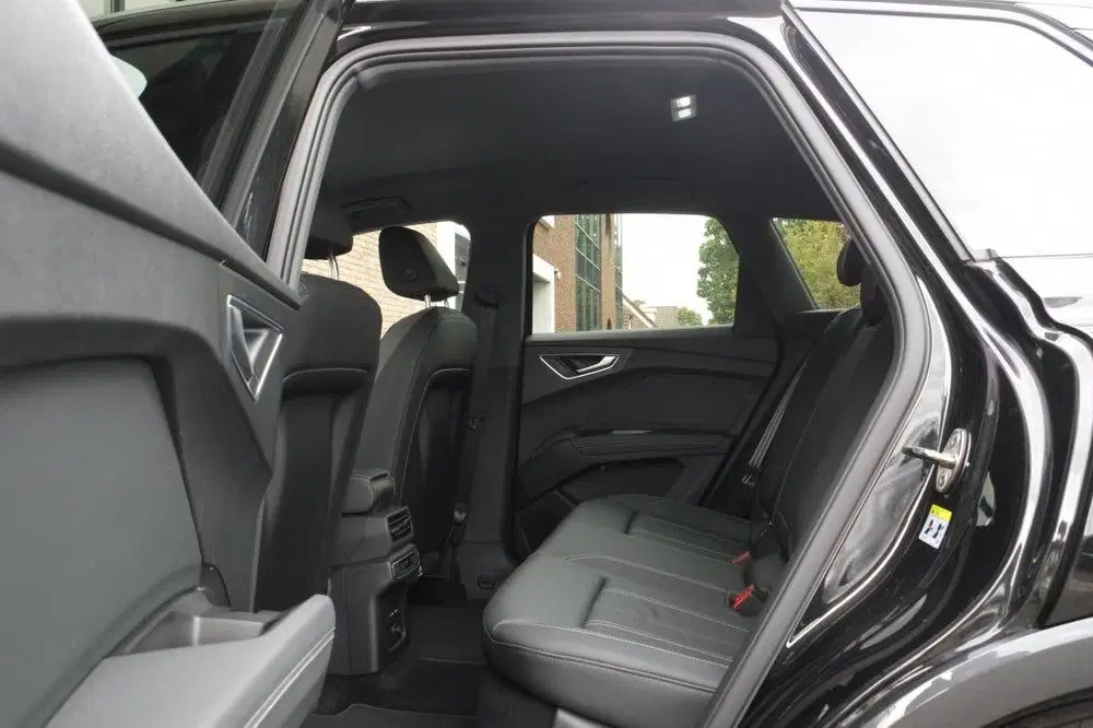 Audi Q4 e-tron 45 e-tron uit 2024, foto 9